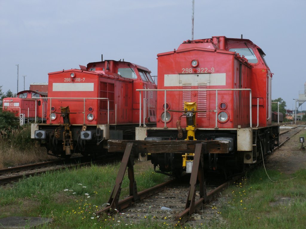 298 318 und 298 322,am 06.August 2011,in der Einsatzstelle Mukran.