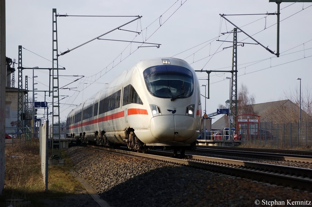 605 519-7 als ICE 38 von Koebenhavn H nach Berlin Ostbahnhof in Friesack(Mark). 22.03.2011