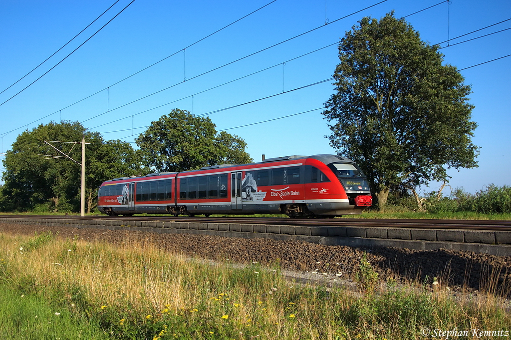 642 166/666  800 Jahre Sachen-Anhalt  als RB13 (RB 17968) von Rathenow nach Stendal, bei Rathenow und nchster Halt ist dann Growudicke. 24.07.2012