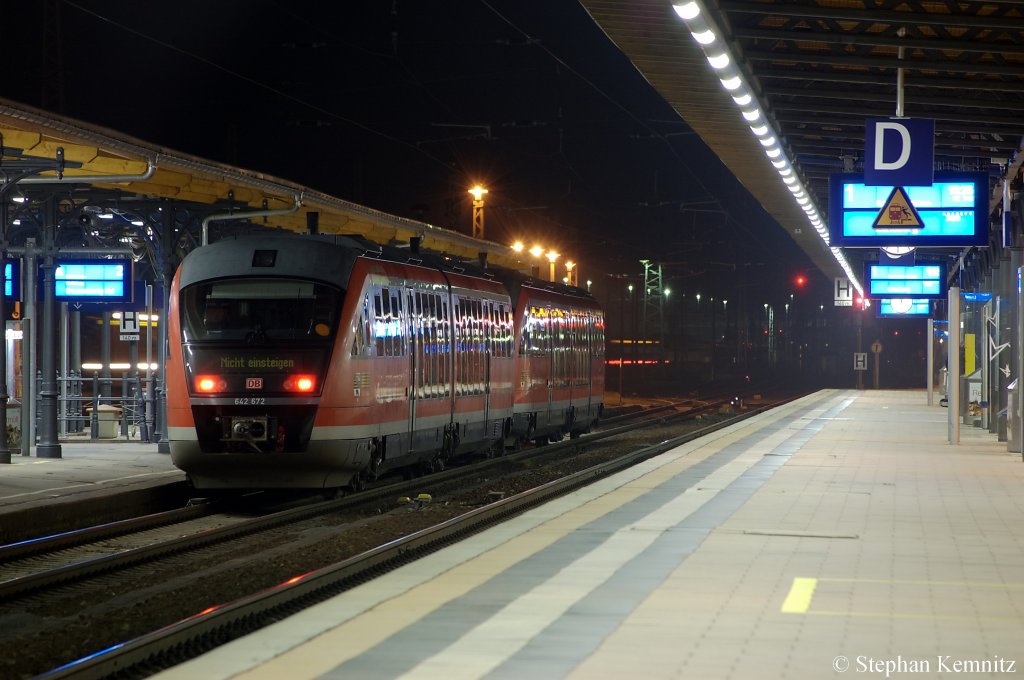 642 172/672 und eine weitere 642er als RB (RB 36990) nach Braunschweig Hbf in Stendal. 26.11.2010