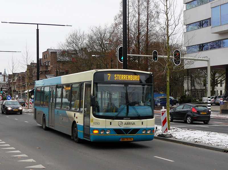Arriva Bus Nummer 6293 DAF SB200LF600 Wright Commander (VDL Bus) Baujahr 2003. Dordrecht 01-12-2010