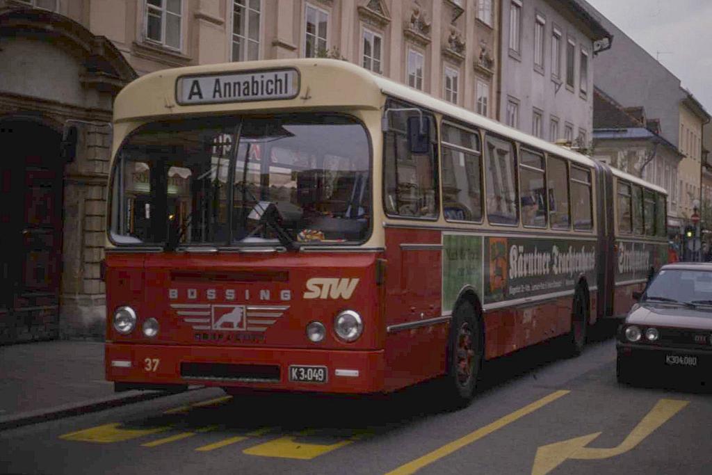 Bssing Grf Stift - hier am 21.4.1989 als Stadtbus in Klagenfurt / sterreich
im Einsatz.