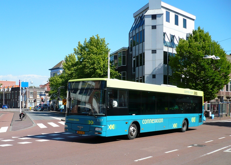 Connexxion MAN Bus Nummer 8257 fotografiert in Leiden am 02-06-2010.