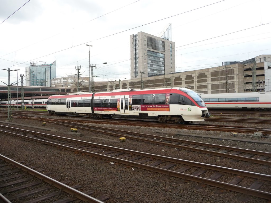 Ein nicht nher bekannter Talent der Regiobahn am 03.05.2012 in Dsseldorf Hauptbahnhof.
S28 -> Kaarst, Kaarster See