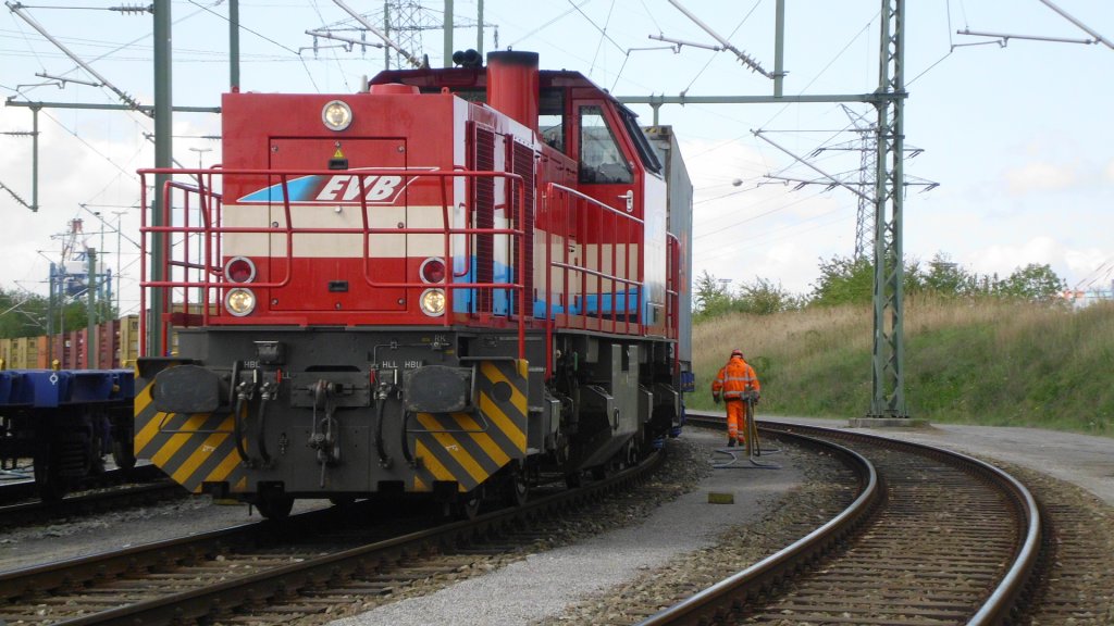 EVB G1000BB 411 52(BR 271 030-9)in Rbf Weddewarden, Bremerhaven am 04.05.2011.