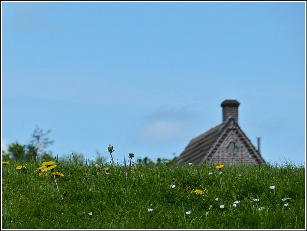 Gut geschtzt hinter'm Deich. Greetsiel, 06.05.2012 (Jeanny)