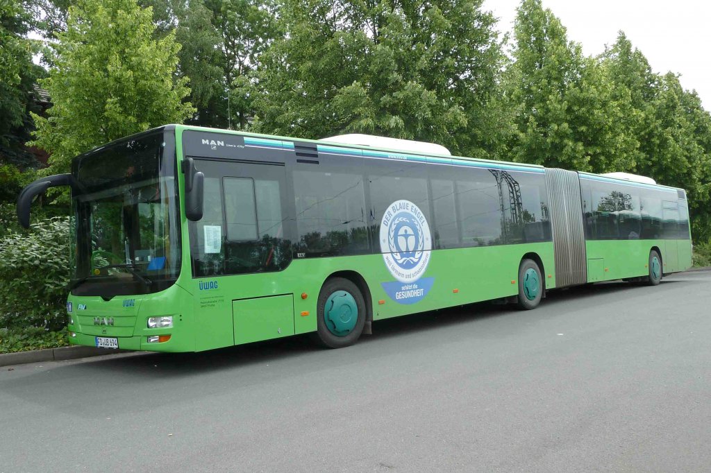 MAN Lion`s City der berlandwerk AG steht am Bahnhof in 36088 Hnfeld, Juni 2012