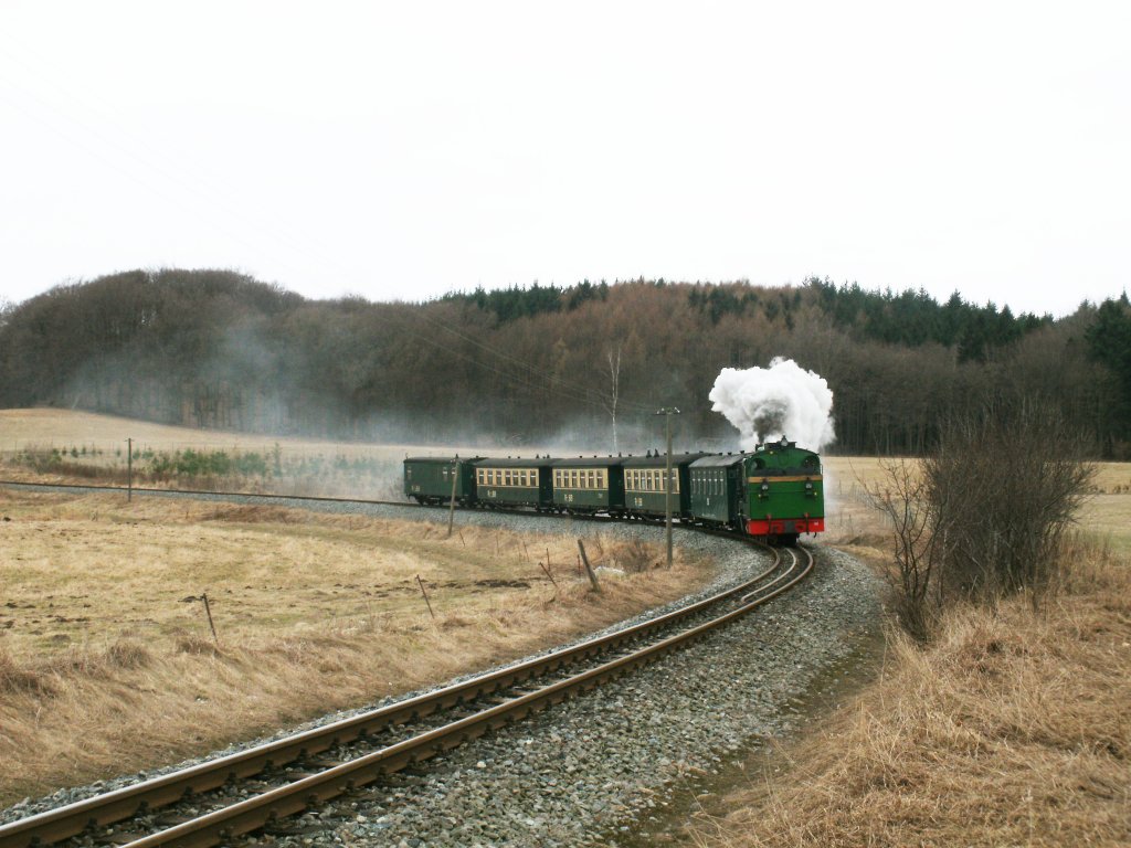 Mit nur fnf Wagen unterwegs war am 19.Februar 2011 Mh53 bei Serams unterwegs.