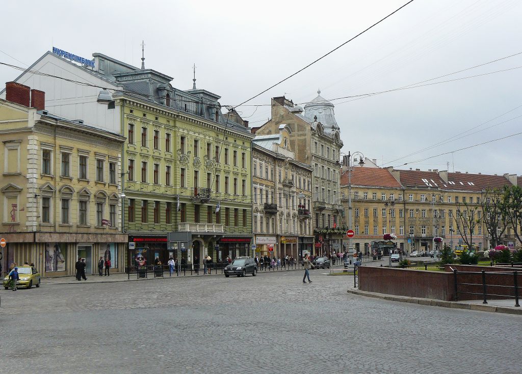 Mitskevichaplatz, Lviv 11-06-2011.