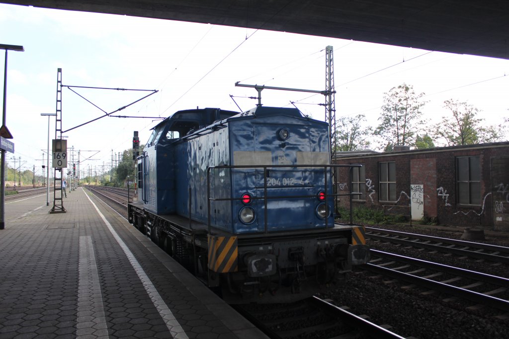 Press V100 Ost BR 204 012-4 Muss Auf Gleis 6 Vorm Siegnal Warten in Hamburg Harburg am 10.09.2011
