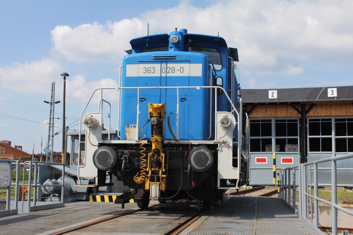 Press V60 BR 363 028-0 im BW Wismar Auf Der Drehscheibe am 20.08.2011