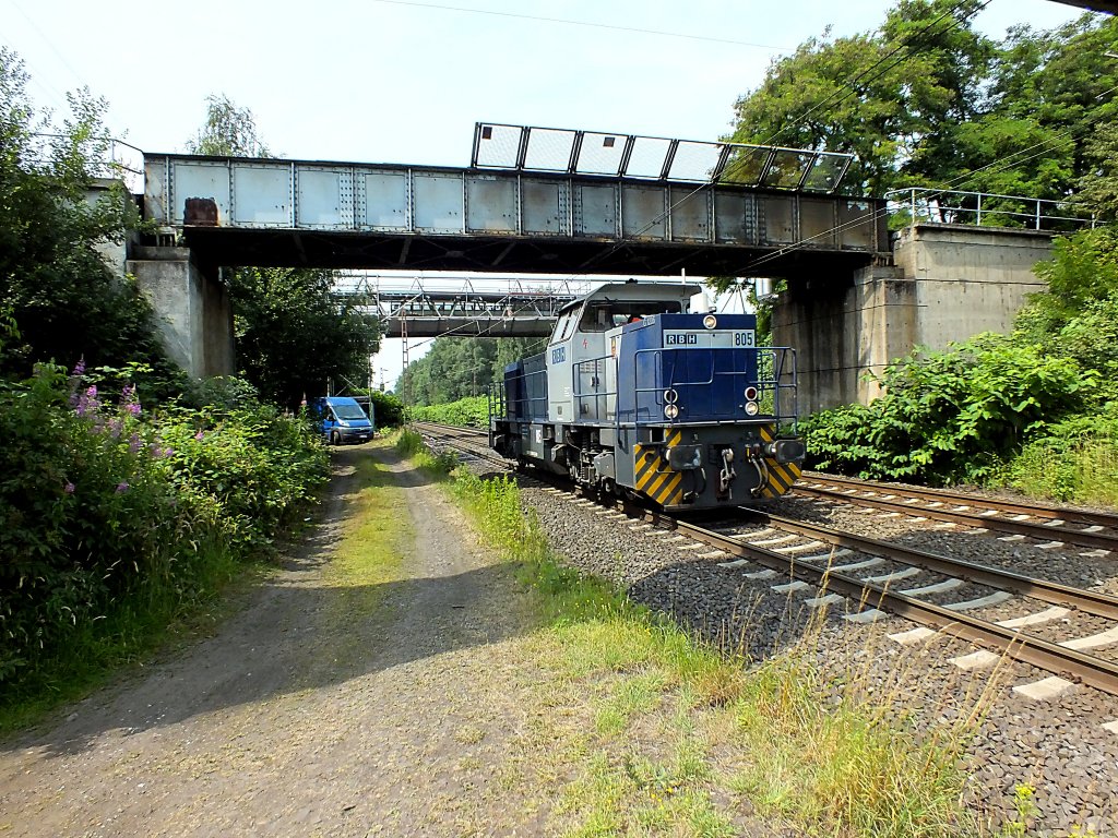 RBH-Lok 805 (98 80 0275 805-6 D-RBH) am 16.7.13 im S�den Bottrops.