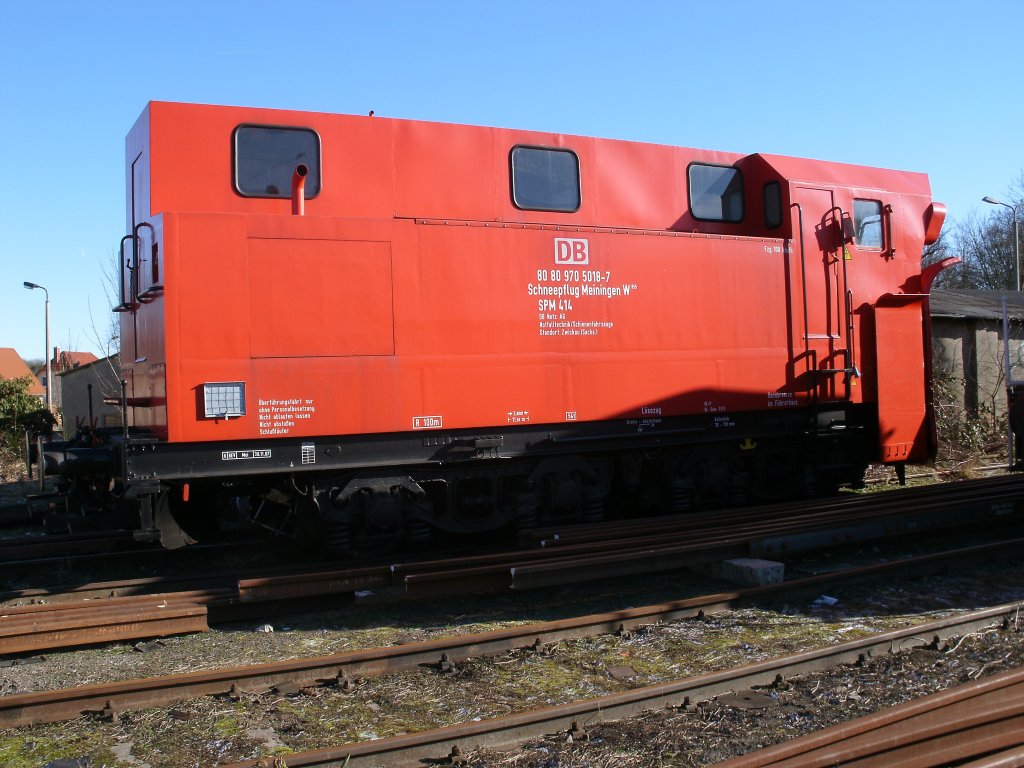 Schneepflug Meiningen: 80 80 970 5018-7 Standort:Zwickau am 12.Februar 2011 abgestellt in Stralsund.