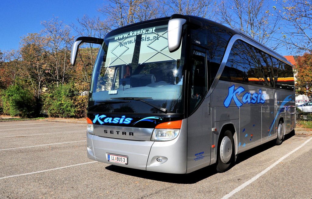 SETRA S 411 HD von KASIS Reisen aus Obersterreich,Krems,Oktober 2012.