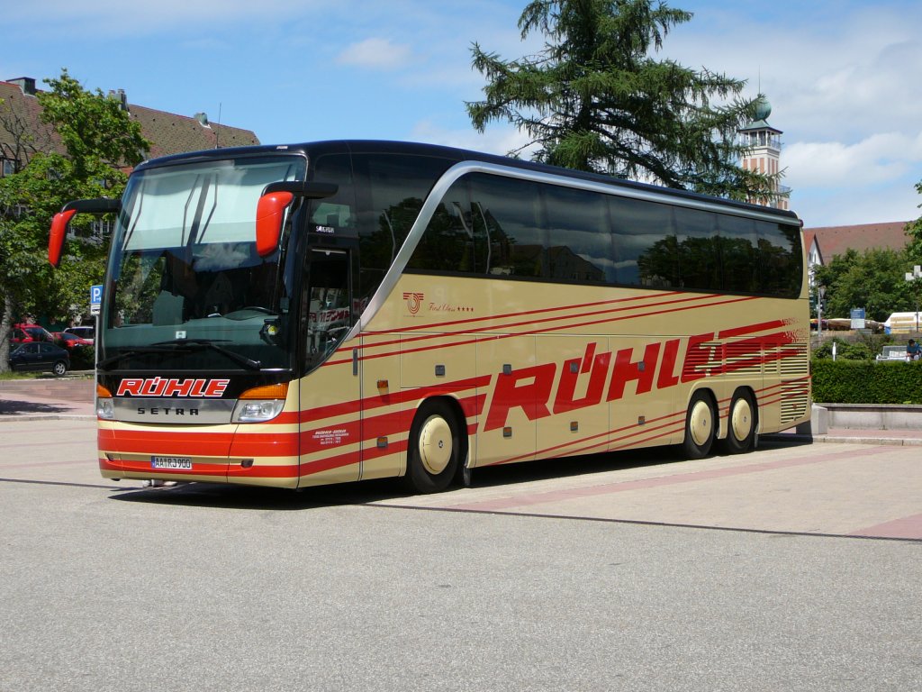 Setra S 416 HDH TopClass der Firma  R�HLE  in Freudenstadt am 28.06.08