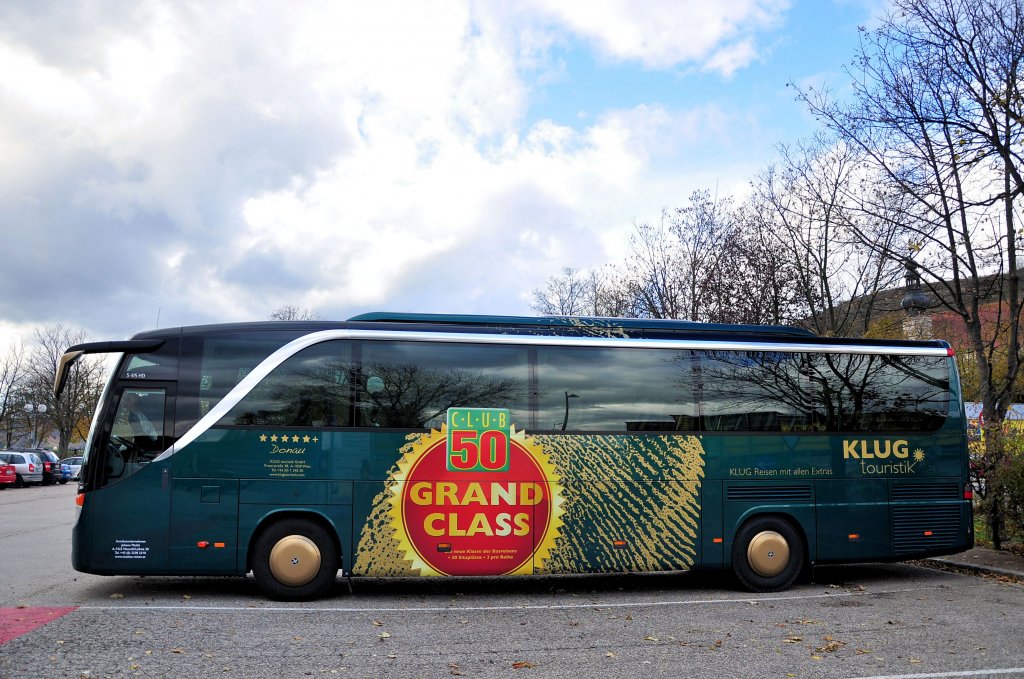 SETRA S415 HD vom Busunternehmer MATH� aus �sterreich (Club 50,Klug Touristik)im Oktober 2012 in Krems.