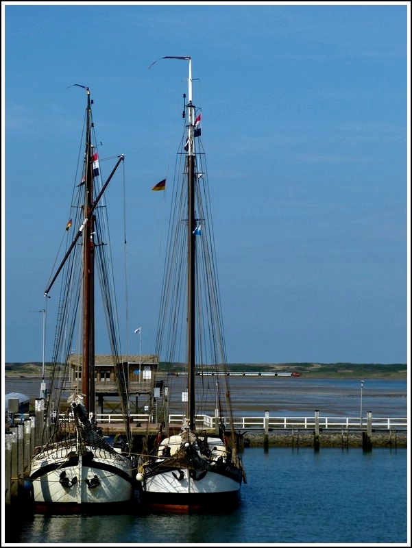 Suche den Zug. Wangerooge, 07.05.2012  (Jeanny)