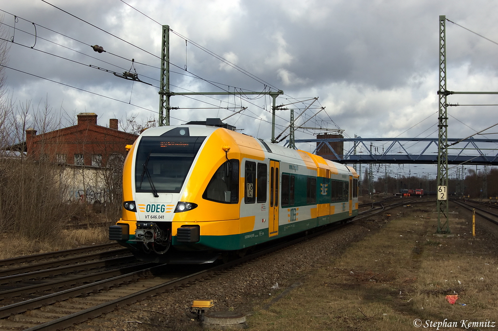 VT 646.041 (646 041-3) ODEG - Ostdeutsche Eisenbahn GmbH kam als OE51 (OE 68975) aus Rathenow in Brandenburg hbf an und fuhr dann als Lz in Richtung Werder(Havel) weiter. 08.03.2012