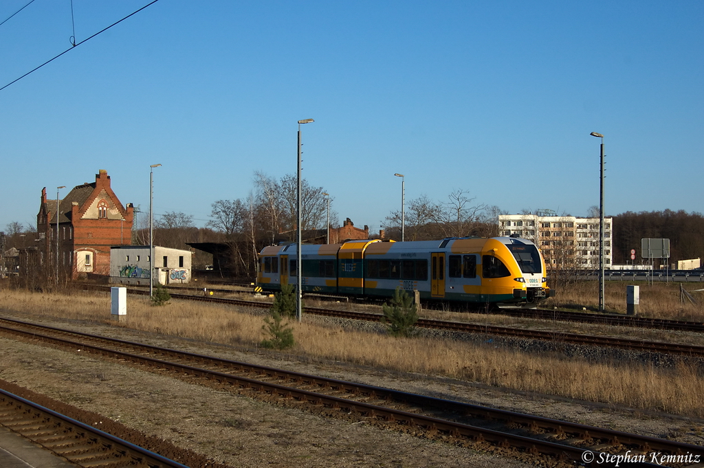 VT 646.045 (646 045-4) ODEG - Ostdeutsche Eisenbahn GmbH als OE51 (OE 68983) von Rathenow nach Brandenburg Hbf, bei der Ausfahrt in Rathenow. 22.03.2012