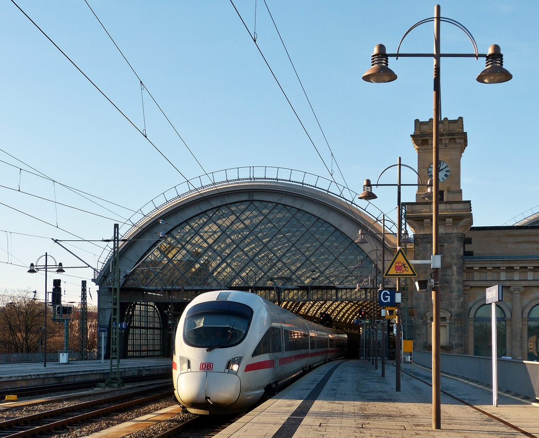 . Der ICE-T 1502  Karlsruhe  steht abfahrbereit im Dresdner Hauptbahnhof. 28.12.2012 (Jeanny)