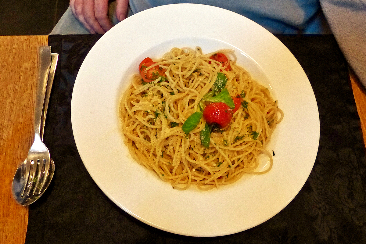 . Ristrorante Arancio Nero - Das Essen war lecker, nur der Wein entsprach nicht unseren Erwartungen. 14.05.2016 (Jeanny)