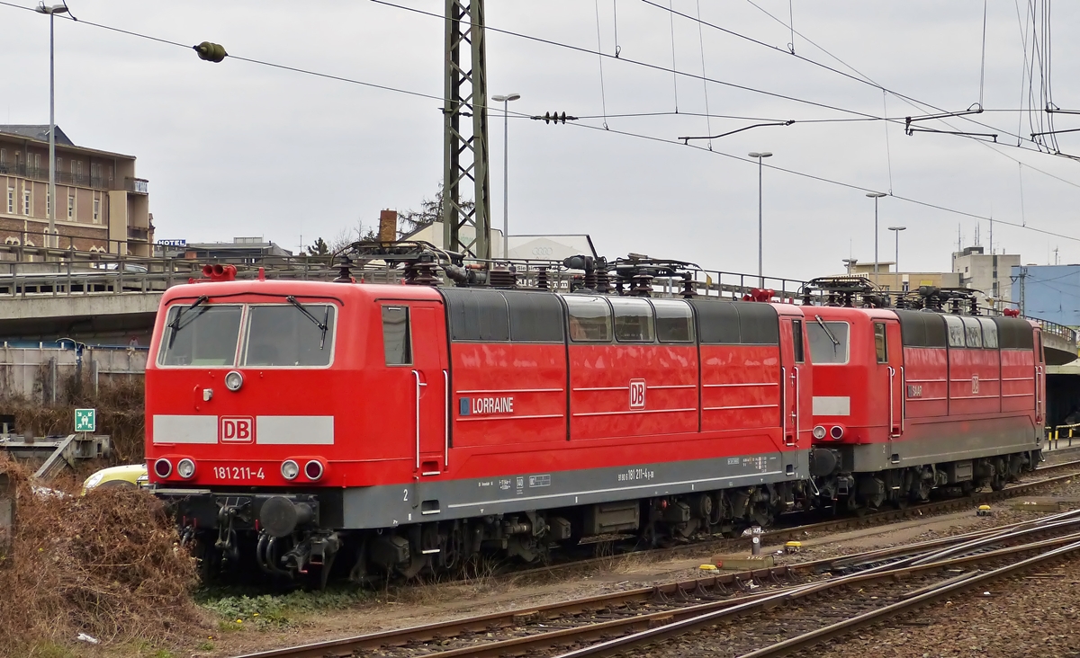 . W�hrend unserer Reise von Luxembourg nach Herdorf hatte ich die Gelegenheit am 21.03.2014 die 181 211-4  Lorraine  und die 181 213-0  Saar  im Hauptbahnhof von Koblenz abzulichten. (Hans)