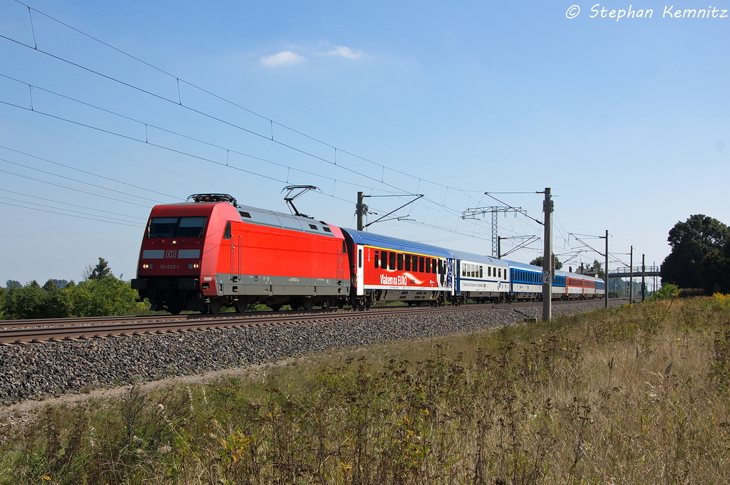 101 032-1 mit dem EC 176  Johannes Brahms  von Brno hl.n. nach Hamburg-Altona in Vietznitz. 05.09.2013