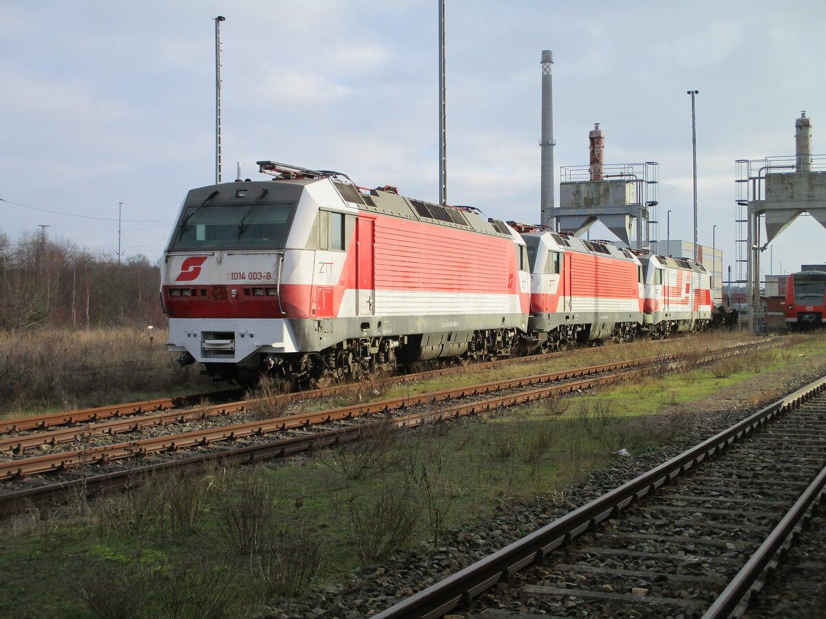 1014 003,1014 010 und 1014 011,am 20.Januar 2023,in der Est Mukran.