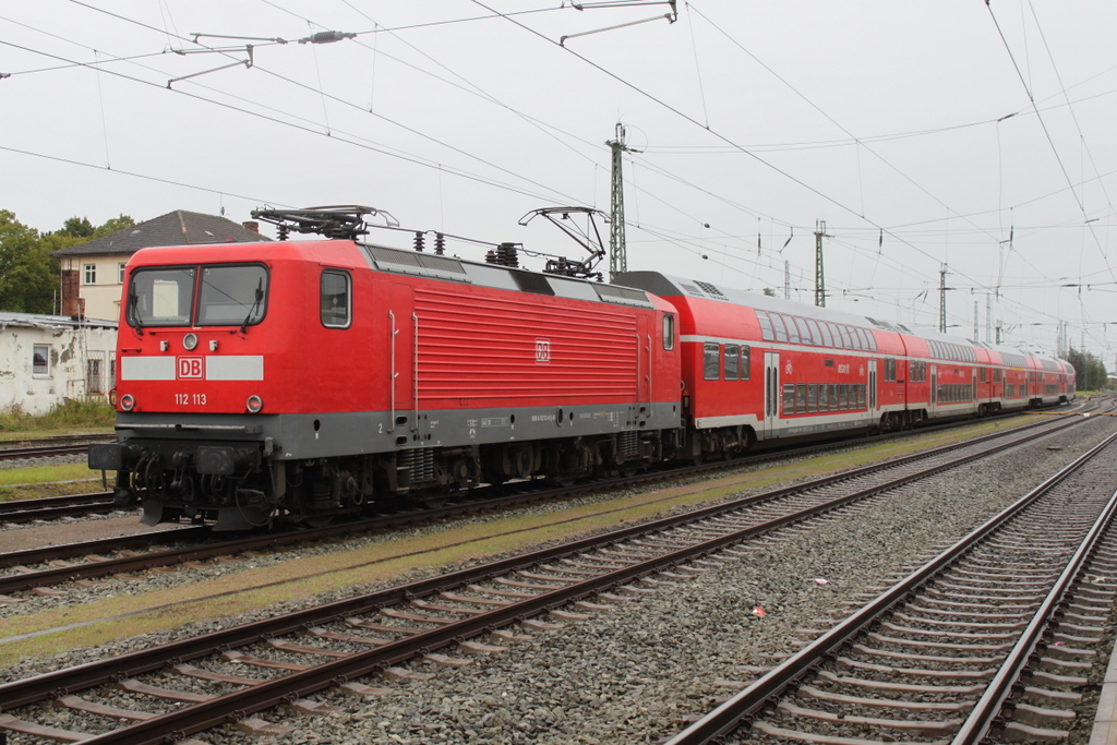 112 113 abgestellt am 09.09.2017 im Rostocker Hbf.