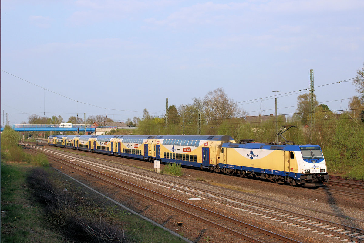 146 536-8 verlässt am 20.04.2018 den Bahnhof Tostedt.