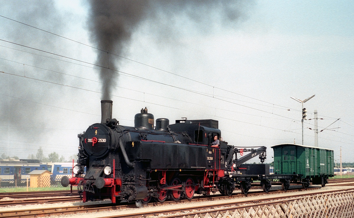 150 Jahre Eisenbahn in Österreich: ÖBB 392.2530 Strasshof 12.09.1987