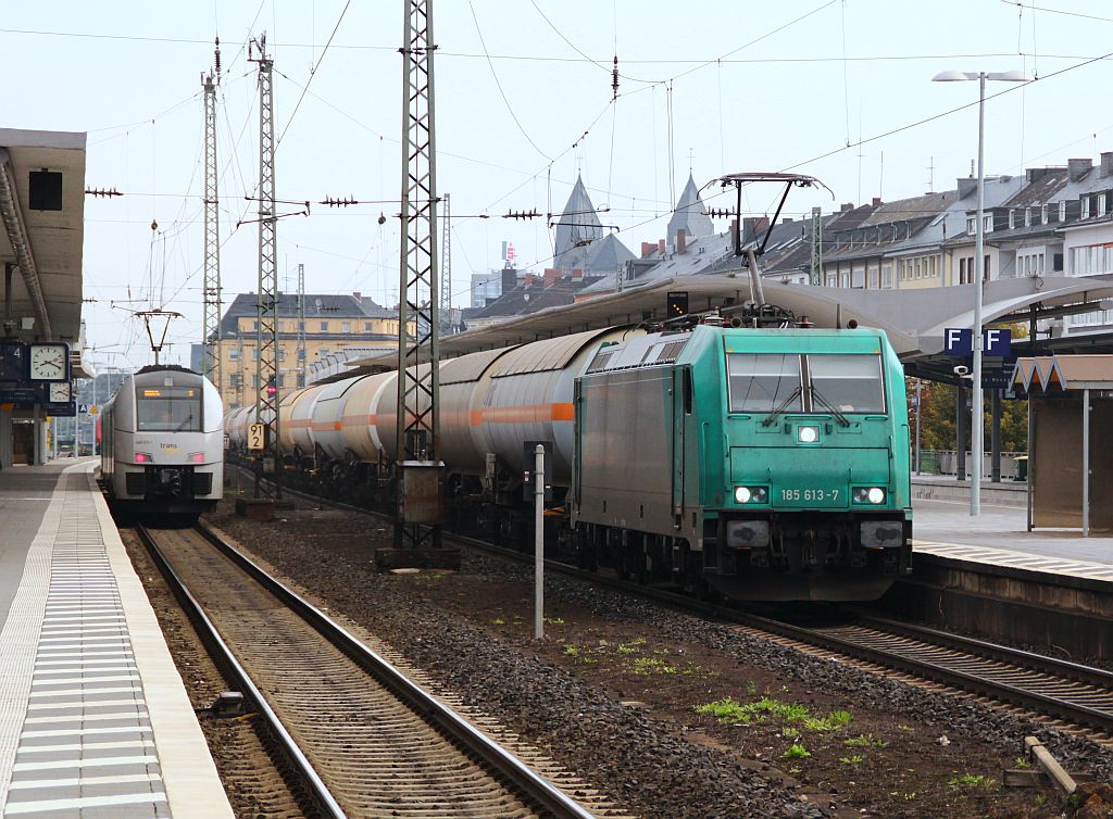 185 613-7 mit Kesselwagenzug, Koblenz Hbf, 29.09.12