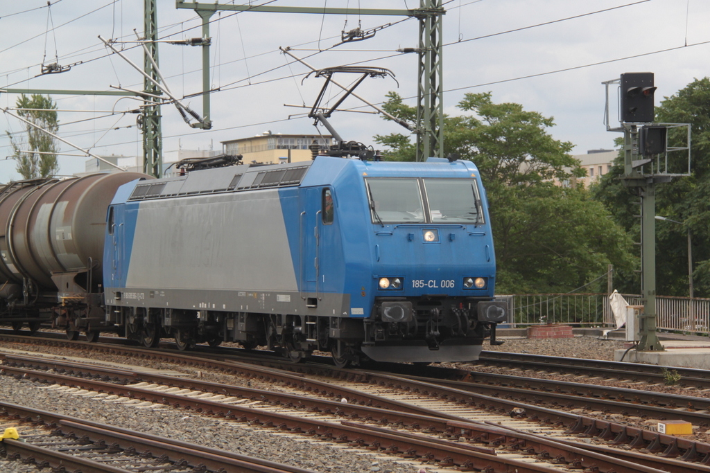 185-CL 006 fuhr am 13.07.2015 von CZ kommend durch Dresden Hbf Richtung Leipzig-Engelsdorf.