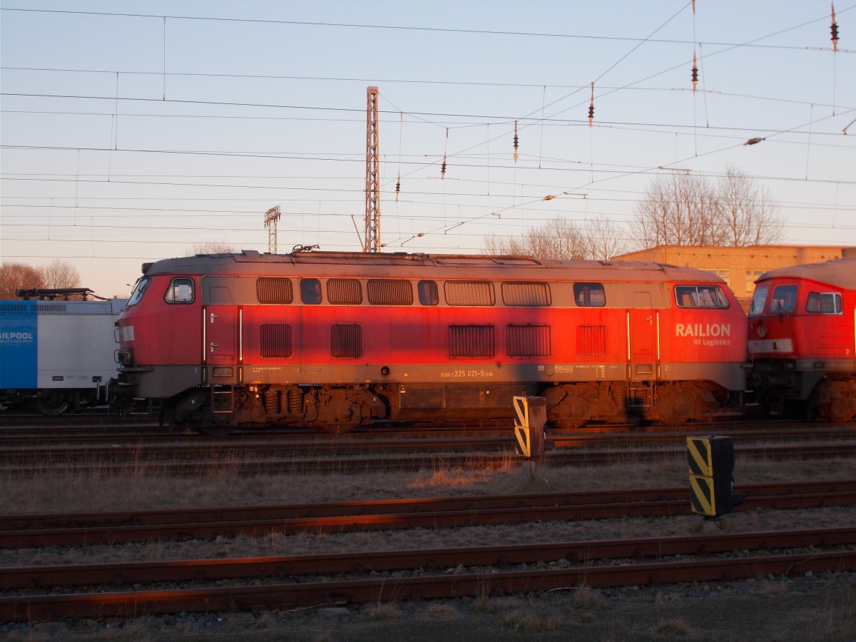 225 021-5,am 16.Februar 2016,in Mukran.