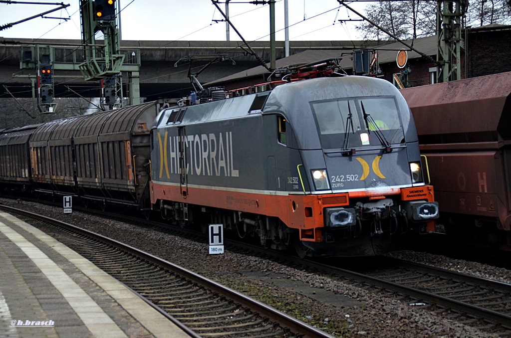 242.502 zog einen gemischten güterzug durch hh-harburg,30.01.15