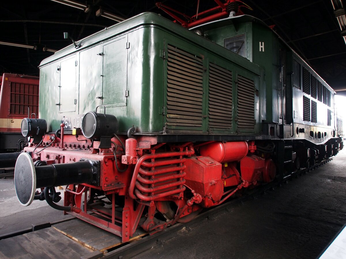 25 059 (E 94 ) im Sächsischen Eisenbahnmuseum Chemnitz am 19.04.2017.