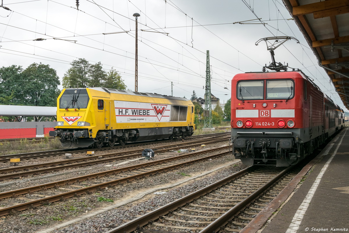 264 011-8 Wiebe Logistik GmbH, beim rangieren in Stendal. 17.10.2015