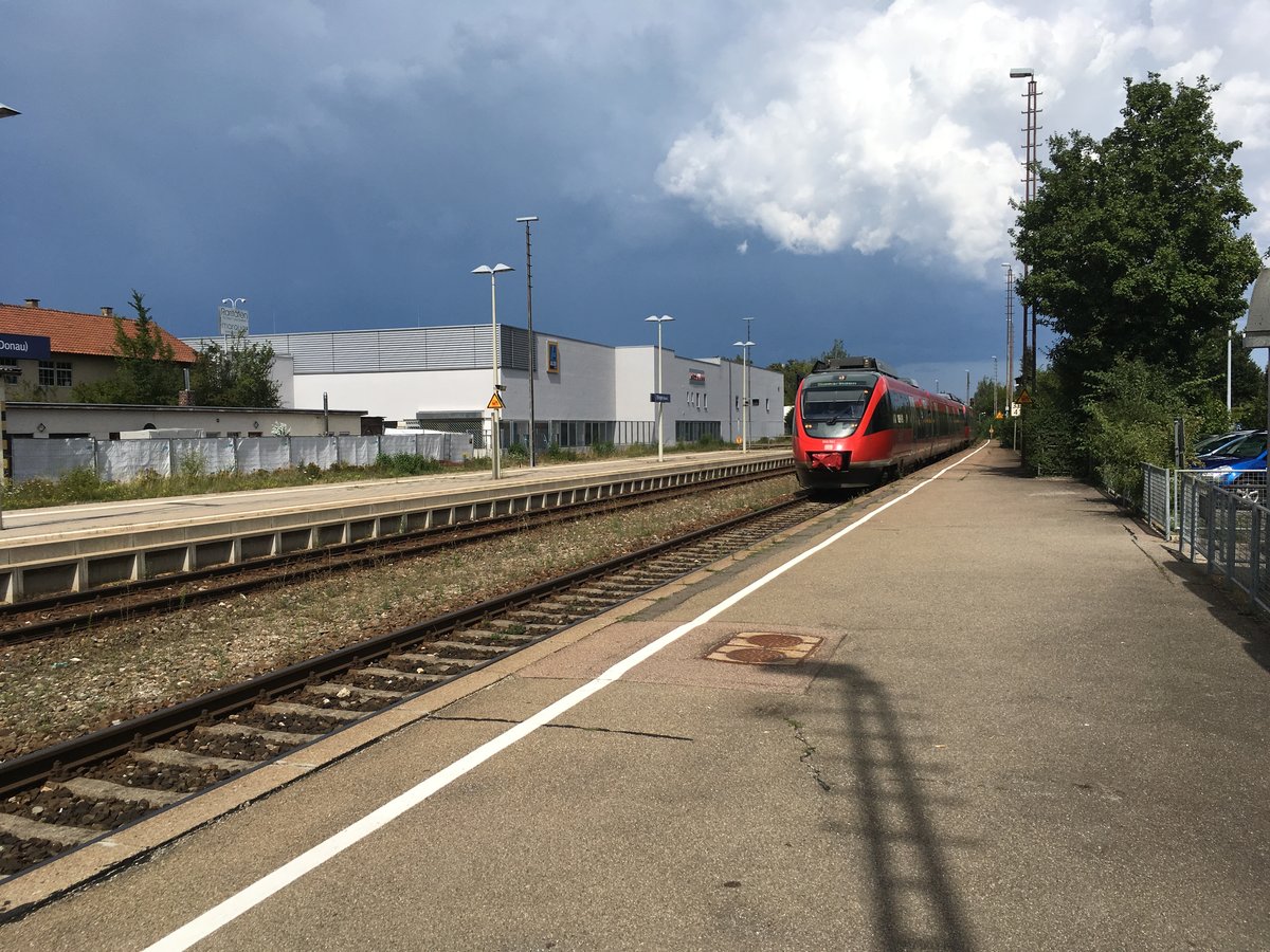 644 041 + 644 057 als Re nach Sigmaringen am 30.07.17 in Ehingen an der Donau.