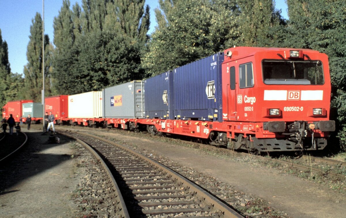 690 502-0 beim Jubil�um 100 Jahre DB Museum N�rnberg am 16.10.1999.