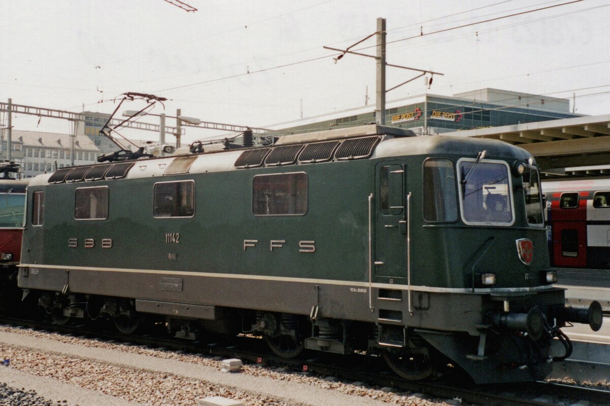 Am 28 Juli 2000 steht 11142 in Zürich HB.