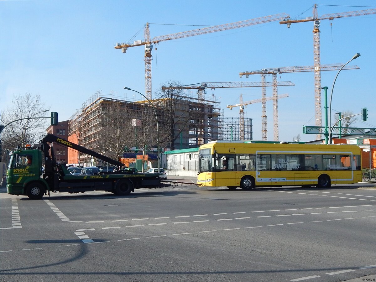 Am Haken: Solaris Urbino 12 electric der BVG in Berlin.