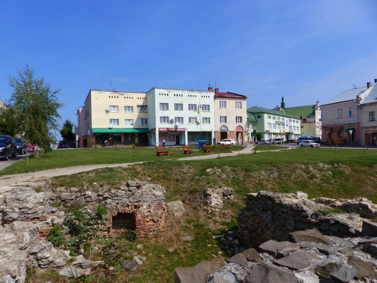 Archologische Ausgrabungen Lvivska Strasse, Zhovkva 25-08-2019.

Archeologische opgravingen Lvivska straat, Zhovkva 25-08-2019.