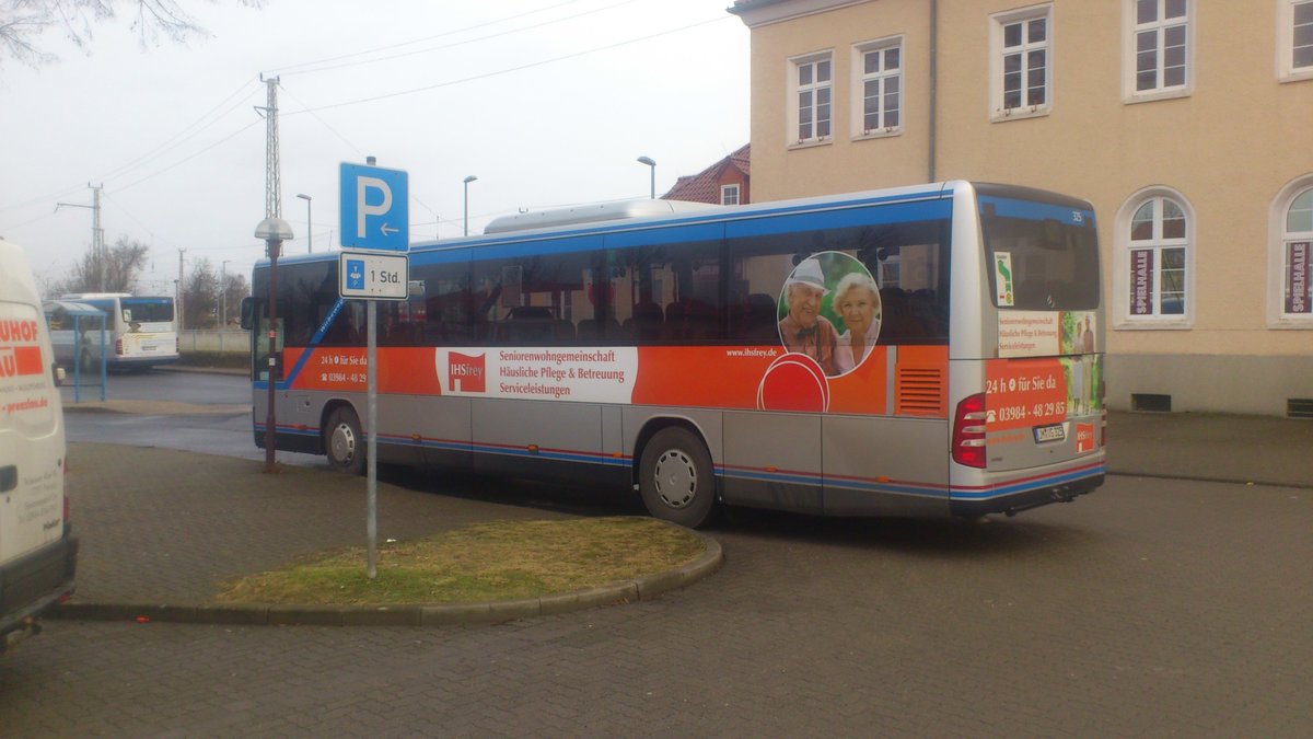 ....auch diesen Mercedes Integro stand am Bahnhof von Prenzlau 