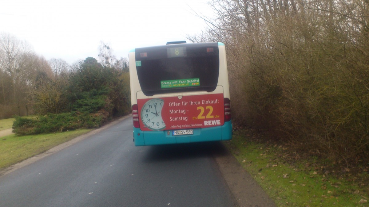 ...auch das Heck nochmal von NB SW 580
...aber NB SW 578 wurde bereits ausgemustert obwohl alle drei zusammen in den Fahrdienst aufgenommen wurden...so das dann auch NB SW 577/580 dieser jahr mit dem Fahrplanwechsel dann aus dem Fuhrpark verschwinden werden
