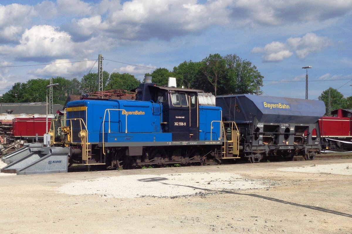 Bayernbahn 362 558 steht am 1 Juni 2019 in Nrdlingen. 