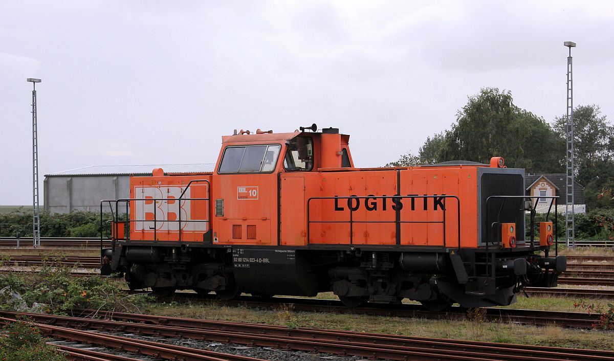 BBL 10 alias 214 023-5(ex DB 212 286, REV/BBL/08.20.18) fungiert im Moment als Fahrschul-Fahrzeug und steht hier abgestellt in Husum-Nord. 15.09.2019