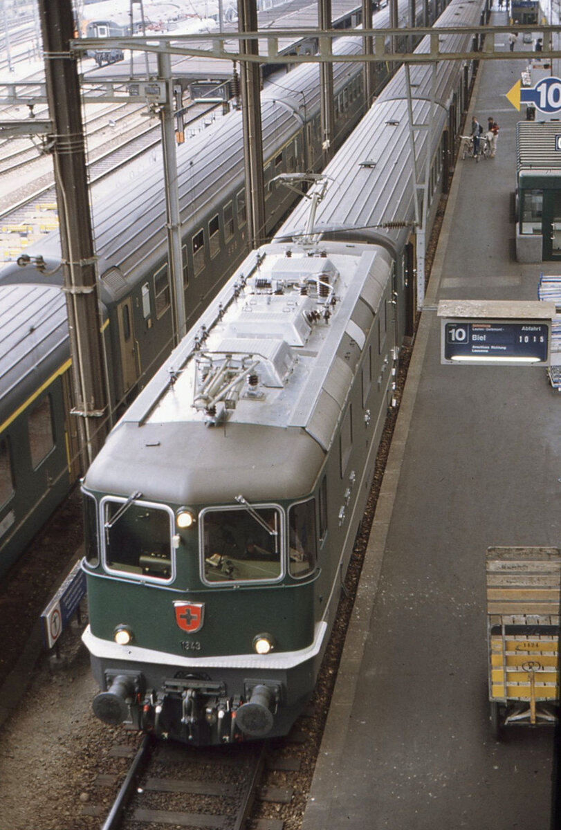 BoBo-Lokomotiven: Re4/4 II 11343 ist erst 11 Tage alt (�bernommen 9.Juni 1983). Basel, 20.Juni 1983. 