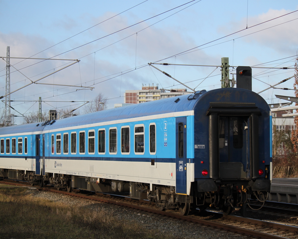 CD-Bdmpee Wagen lief am Ende des EC 178 von Praha hl.n. nach Warnemnde mit Ausfahrt war gegen 13:30 Uhr im Rostocker Hbf.04.01.2015