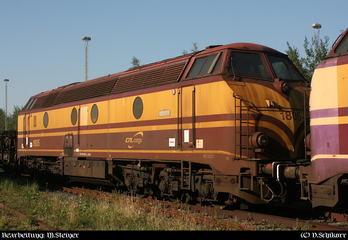 CFL Cargo 1805(9282 000 1805-1 L-CFLCA) ist eine der beiden Loks die von der 37044 zur Aufarbeitung nach Padborg gebracht wurde. Padborg 22.08.2015