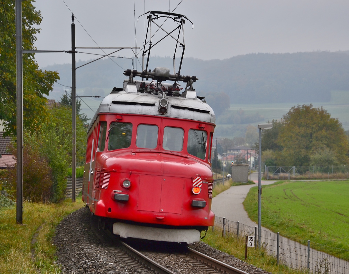 Churchill-Pfeil RAe 4/8 unterwegs auf der Seelinie bei Mammern. Oktober 2011.